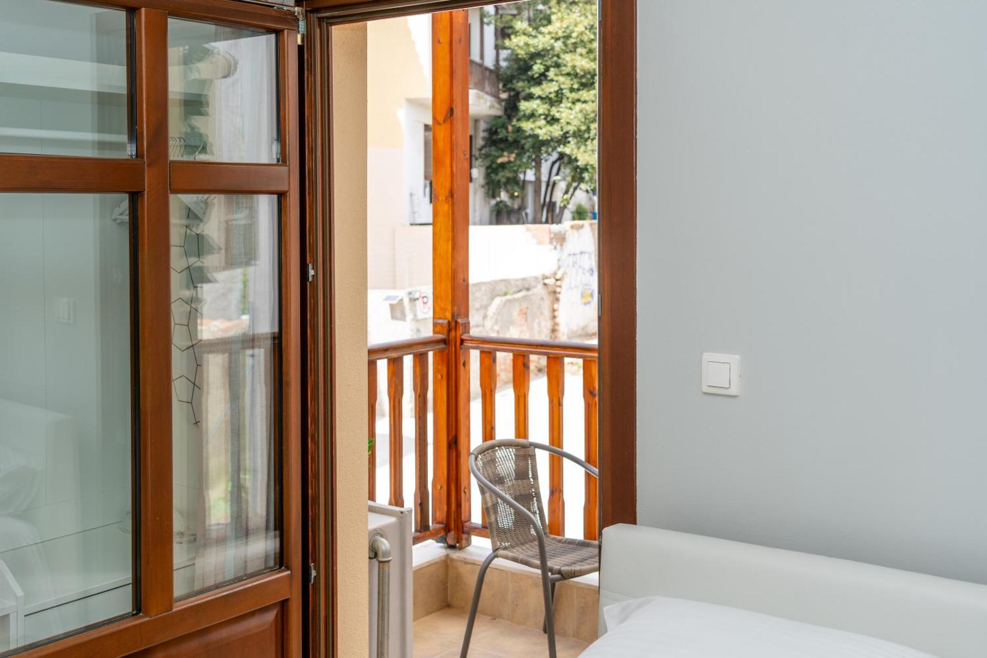 Naos Studio Thessaloniki Exterior photo